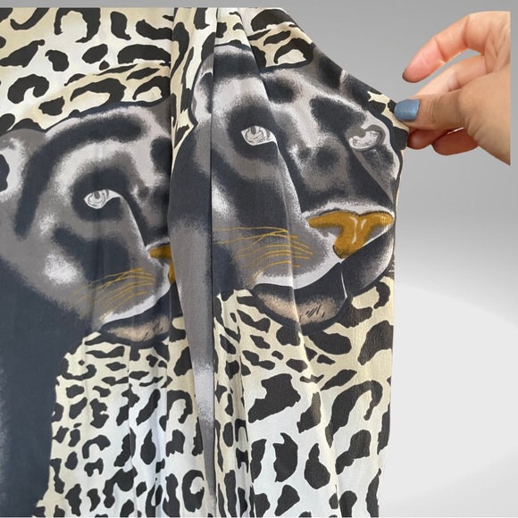 Spiegel Grey Cream Cheetah Print with Cheetah & Jaguar Silk Button Up - Picture 3 of 5